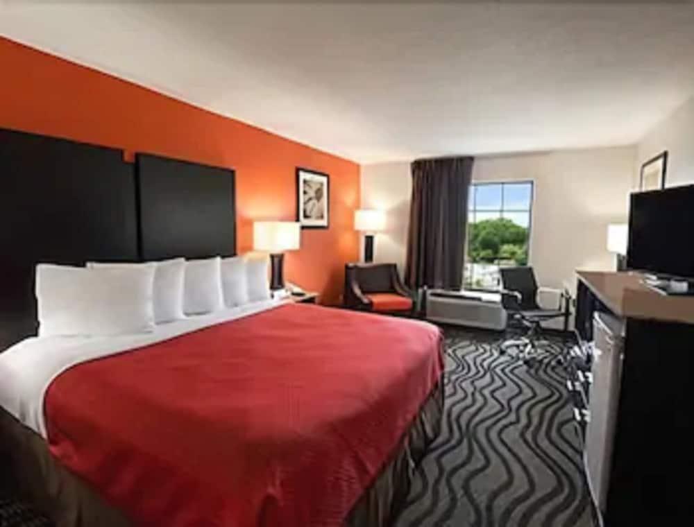 Days Inn By Wyndham Rome Downtown Ngoại thất bức ảnh