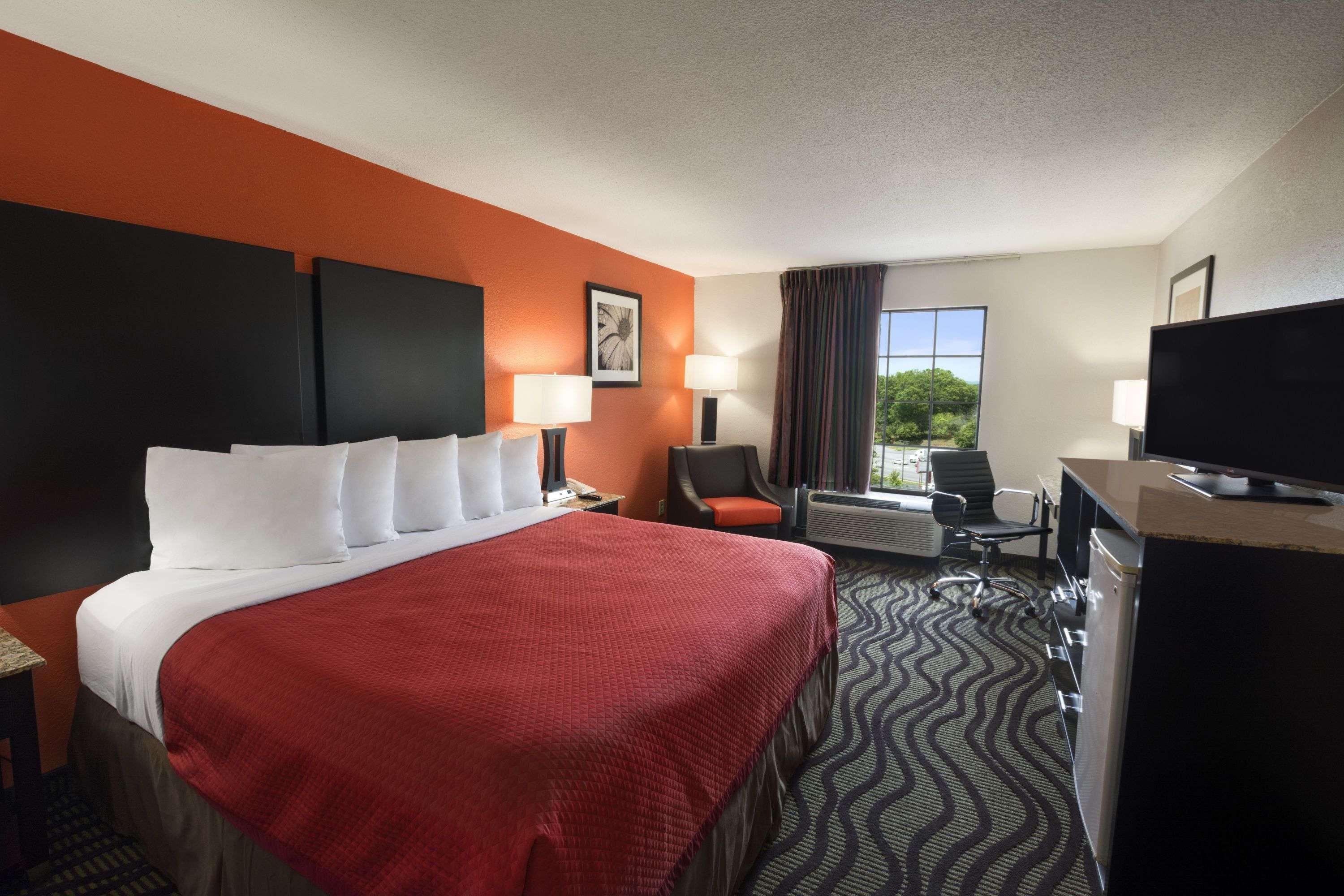Days Inn By Wyndham Rome Downtown Ngoại thất bức ảnh